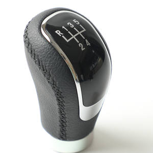 หัวเกียร์หนังสำหรับรถยนต์อเนกประสงค์5สปีด6สปีดดีไซน์ตามหลักสรีรศาสตร์สำหรับรถเกียร์ธรรมดา - Product Image 5