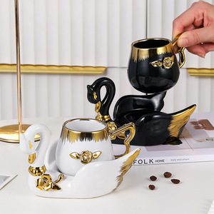 Tasse à café créative en céramique en forme de cygne avec soucoupe, ensemble de tasses à café en céramique électroplaquées pour la maison - Product Image 3