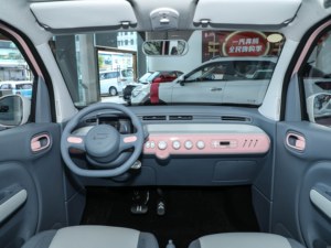 2025 FAW Pony Mini EV auto per adulti Bestune vitalità auto a cavallo a buon mercato all'ingrosso Mini Ev auto 300 km - Product Image 5