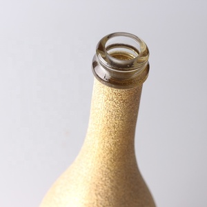 <strong>Custom</strong> Golden Spray 750ml Tactual <strong>Champagne</strong> <strong>Bottle</strong> 75cl Empty Painting Glass <strong>Bottle</strong> for <strong>Wholesale</strong> - Product Image 4