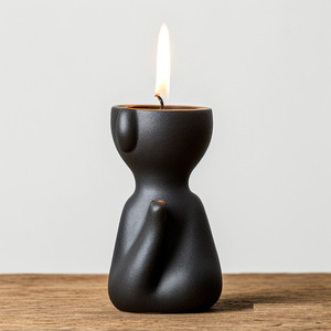 Décoration <span class=keywords><strong>de</strong></span> bureau, chambre, balcon – Bougeoir en céramique créatif et minimaliste, finition mate, motif figurine assise, style nordique - Product Image 4