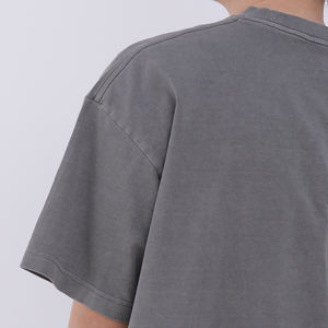 เสื้อยืดวินเทจผู้ชายทรงโอเวอร์ไซส์ผ้าคอตตอนฟอกย้อมสีแบบแอซิดวอช ยี่ห้อ YQ Wholesale  สามารถปรับแต่งได้ตามต้องการ - Product Image 4