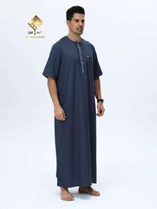 Robe arabe élégante pour homme - Vêtement de prière doux à manches courtes, lavable en machine. Nouveau design de bonne qualité. - Product Image 4