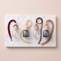 Bouteille de parfum ronde suspendue pour voiture en verre avec bouchon en bois, diffuseur de parfum auto vide, pendentif en verre pour parfum