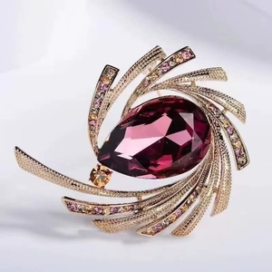 Vintage indah kristal berwarna-warni berlian imitasi bros elegan zamrud Bulan bros pin lencana corsage perhiasan wanita - Product Image 5
