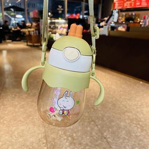 แก้วหัดดื่มสำหรับเด็ก แก้ว<span class=keywords><strong>นม</strong></span><span class=keywords><strong>เด็ก</strong></span>แบบพกพา พร้อมสายสะพา<span class=keywords><strong>ย</strong></span>สำหรับเด็กอนุบาล ใช้ได้สองแบบ ทำจากพลาสติก - Product Image 5