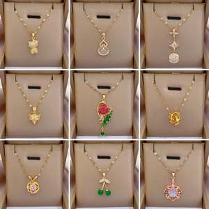 Exquisito Collar de Corazón con Microincrustaciones de Diamantes en Acero Inoxidable, Cadena de Clavícula de Lujo Ligero para Mujer - Product Image 2