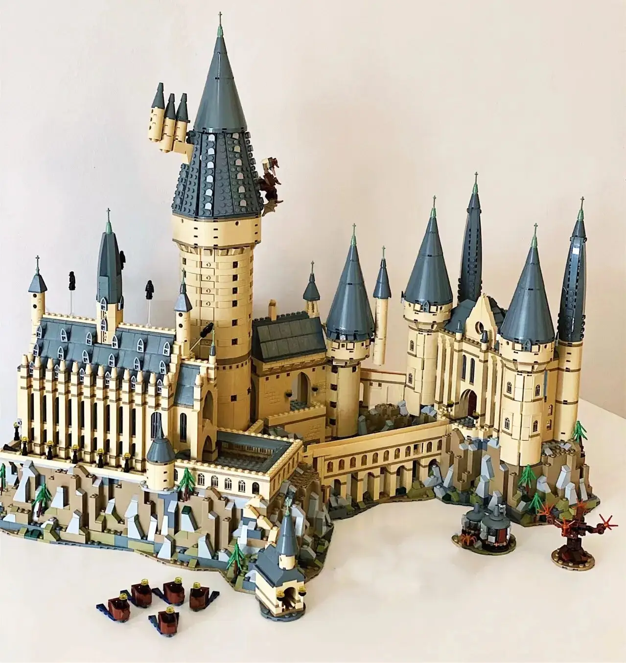 Legoed Harr Potterr Hogwarts Kasteel 71043 Bouwset-Modelbouwpakket Met Minifiguur Met Toverstokboten Verzamelstenen Speelgoed