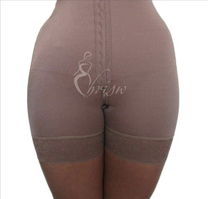 Moldeador de reloj de arena de alta compresión colombiano - Product Image 3