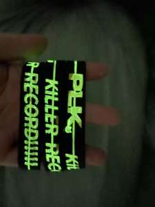 Braccialetto Promozionale Ecologico in Silicone con Logo Personalizzato, Luminoso al Buio, Impermeabile, Stampato Digitalmente per Adulti o Bambini - Product Image 4