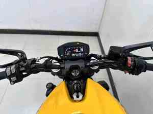 Ducati Monster 821 Xe Đạp Đường Phố Twin-Xi Lanh Phun Nhiên Liệu Làm Mát Bằng Nước Động Cơ - Product Image 5