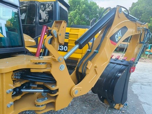 Retroexcavadora Caterpillar 420F II usada, modelo 2022, 4x4, carga nominal de 4 toneladas importada, motor y motor CAT 102HP - Product Image 6