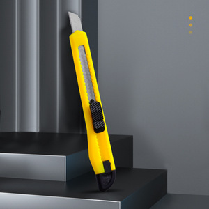 Couteau utilitaire miniature jaune 9 mm, manche en plastique, coupe-papier, fournitures de bureau, outil de découpe, petite taille, lot en vrac - Product Image 1