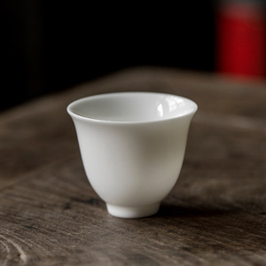 Dehua White Porcelain Master Cup Single <b>Tea</b> Cup Kung Fu <b>Tea</b> <b>Set</b> Ceramic Tasting Cup Aroma Cup Pu'er <b>Tea</b> Cup - Product Image 1