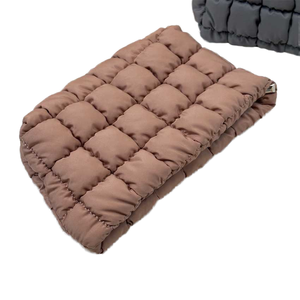 Bolsa de Maquillaje Acolchada con Cierre, Personalizada, Resistente y Suave, para Mujer, Nueva Colección 2026 - Product Image 1