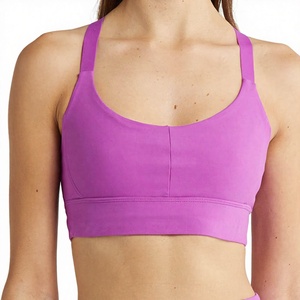 Soutien-gorge de sport à col montant, dernière collection, avec logo frontal, conçu en tissu résistant à l'humidité, vous garde au sec et vous procure confiance lors des séances longues. - Product Image 1