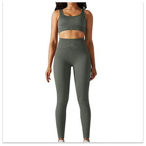Professional Seamless Yoga Outfit Lightweight Stretch Fitness Wear For Training Exercise And Sports Activities Active Lifestyle - Product Image 6
