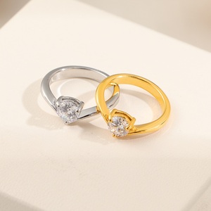 Anello Solitario in Acciaio Inossidabile per Donna, Anello con Diamante CZ Singolo, Non Ossidabile, Impilabile, Gioiello per Fidanzamento - Product Image 1