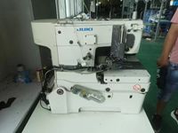Machine à coudre à œillets informatisée d'occasion Juki MEB-3810 du Japon pour jeans, vestes de cowboy, costumes et pantalons
