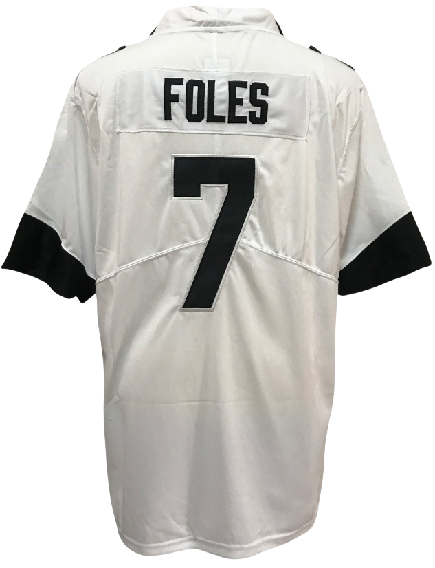7 Foles White