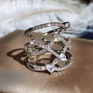 Ensemble de bijoux en cuivre en forme de feuille de vigne pour femmes, ensemble de trois colliers, cadeau romantique pour mariage et fiançailles - Product Image 1