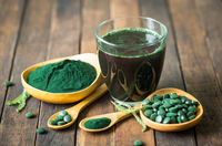Poudre de spiruline séchée par pulvérisation de haute qualité, algue bleue verte naturelle, matière première végétale de première qualité, contenant en verre, 18 mois