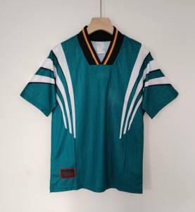 Camiseta Deportiva Casual para Hombre, Estilo Retro, Tejido de Poliéster Transpirable, Manga Corta, Antibacteriana, Versiones Personalizables Disponibles - Product Image 4