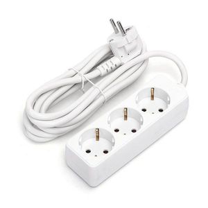 Regleta de enchufes 3M con 4 tomas y cable de 1.8M con protección contra sobretensiones para uso en el hogar y la oficina - Product Image 2
