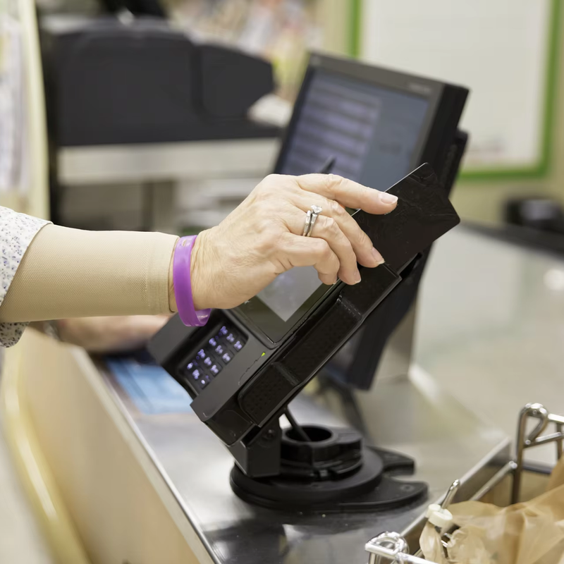 RFID Jewelry Management Solution with UHF