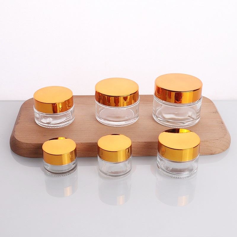 โถใสพร้อมฝาทอง