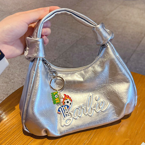 Porte-clés en alliage sur le thème du football, pendentif de sac de fan de dessin animé, petit accessoire cadeau – Vente directe usine - Product Image 4