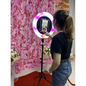 Özel ucuz vogue spinner sosyal parti kiralama el halka otomatik roamer photobooth ipad fotoğraf kabini kabuk