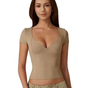 女性の伸縮性のある圧縮VネッククロップドソフトクイックドライヨガTシャツ
