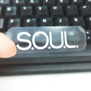 Feuille d'autocollant d'étiquette transparente <span class=keywords><strong>personnalisée</strong></span> en vinyle de couleur <span class=keywords><strong>blanche</strong></span> imprimée pour la bière - Product Image 1