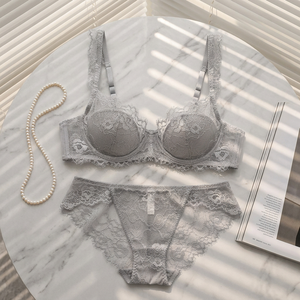 Conjunto de lencería de encaje gris para mujer al por mayor, sexy conjunto de sujetador push-up con aros y bragas, lencería íntima cómoda para mujer - Product Image 4