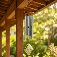 Mangeoire à oiseaux suspendue en métal résistante aux intempéries pour jardin, avec clochettes éoliennes, pour tourtereaux et cardinaux