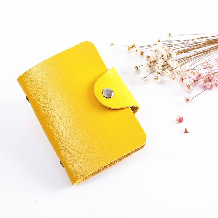 สีเหลือง