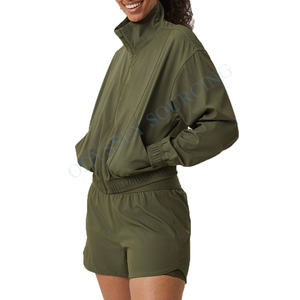 Chaqueta de Satén Tejida Moderna para Mujer, con Material Ligero, Antiarrugas, Diseño Moderno para Uso Diario en Invierno y Clima Frío - Product Image 2