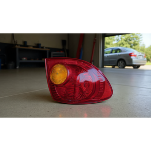 Luz Trasera Halógena Calavera para Ext 03-08, Lado Izquierdo, Señal Amarilla, Nueva Pieza de Repuesto, 12V P0964 - Product Image 1