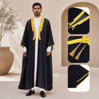 Nouvelle Collection 2026 : Qamis Homme Style Bisht avec Broderie Dorée et Pompons – Robe Arabe, Vêtement Islamique, Manteau Saoudien pour Ramadan et Aïd