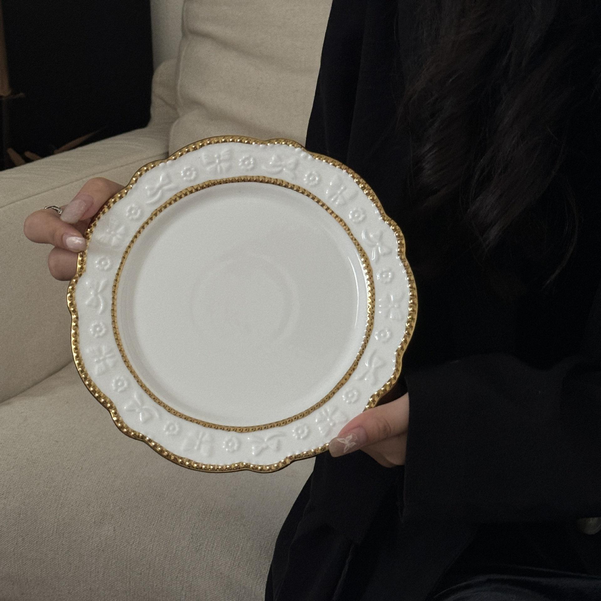 Flower Language Butterfly Gold 8-inch plate 20.5*2