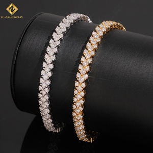 Pulsera Clásica de Moissanita con Cadena Tipo Tenis, Regalo, Plata 925, Baño de Oro 18K, Corte Brillante Redondo, Engaste de Garras, Joyería para Mujer - Product Image 1
