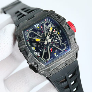 Reloj Automático Mecánico de Lujo de Excelencia Inigualable, Tonneau de 50 mm, Fibra de Carbono Negra, Corona Roja, Puntero Luminoso, Correa de Goma - Product Image 1