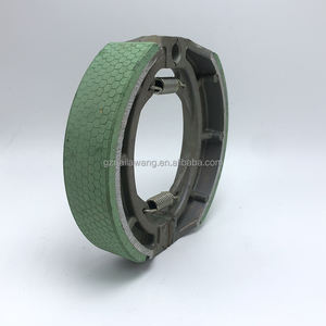 Bonne performance <span class=keywords><strong>pas</strong></span> <span class=keywords><strong>cher</strong></span> moto hors <span class=keywords><strong>route</strong></span> vélo en fonte Non-amiante patin <span class=keywords><strong>de</strong></span> frein frein à tambour Gs125 - Product Image 6