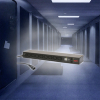 PDU intelligent 19 pouces avec 8 prises GFCI, contrôle marche/arrêt Modbus-RTU 485, collecte de données sur tension, courant et consommation électrique, pour usage intérieur