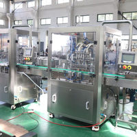 Machine de remplissage et de capsulage automatique de type linéaire pour liquide de lotion d'huile essentielle de sirop de bouteille d'ampoule