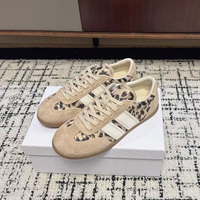 Baskets à lacets pour femme, collection automne 2026, haute qualité, à rayures, souples et légères, bout rond, CH26070839