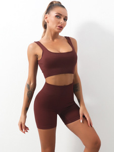 <span class=keywords><strong>Tuta</strong></span> <span class=keywords><strong>da</strong></span> Yoga Sexy 2 pezzi pantaloncini <span class=keywords><strong>da</strong></span> <span class=keywords><strong>donna</strong></span> abbigliamento sportivo Running Pilates Fitness Training 2 pezzi morbido e comodo <span class=keywords><strong>tuta</strong></span> <span class=keywords><strong>da</strong></span> <span class=keywords><strong>donna</strong></span> <span class=keywords><strong>da</strong></span> <span class=keywords><strong>palestra</strong></span> - Product Image 2