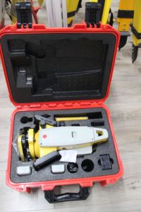 เครื่องวัดมุมแบบ Total Station ความแม่นยำสูง รุ่น South N1 ไม่ต้องใช้รีเฟลกเตอร์ ระยะวัด 2000 เมตร ความแม่นยำ 2 วินาที - Product Image 6