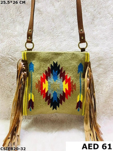 Bolsos bohemios Banjara hechos a mano, estilo exclusivo de cuero de noche ecológico que incorpora la creatividad del diseñador - Product Image 2